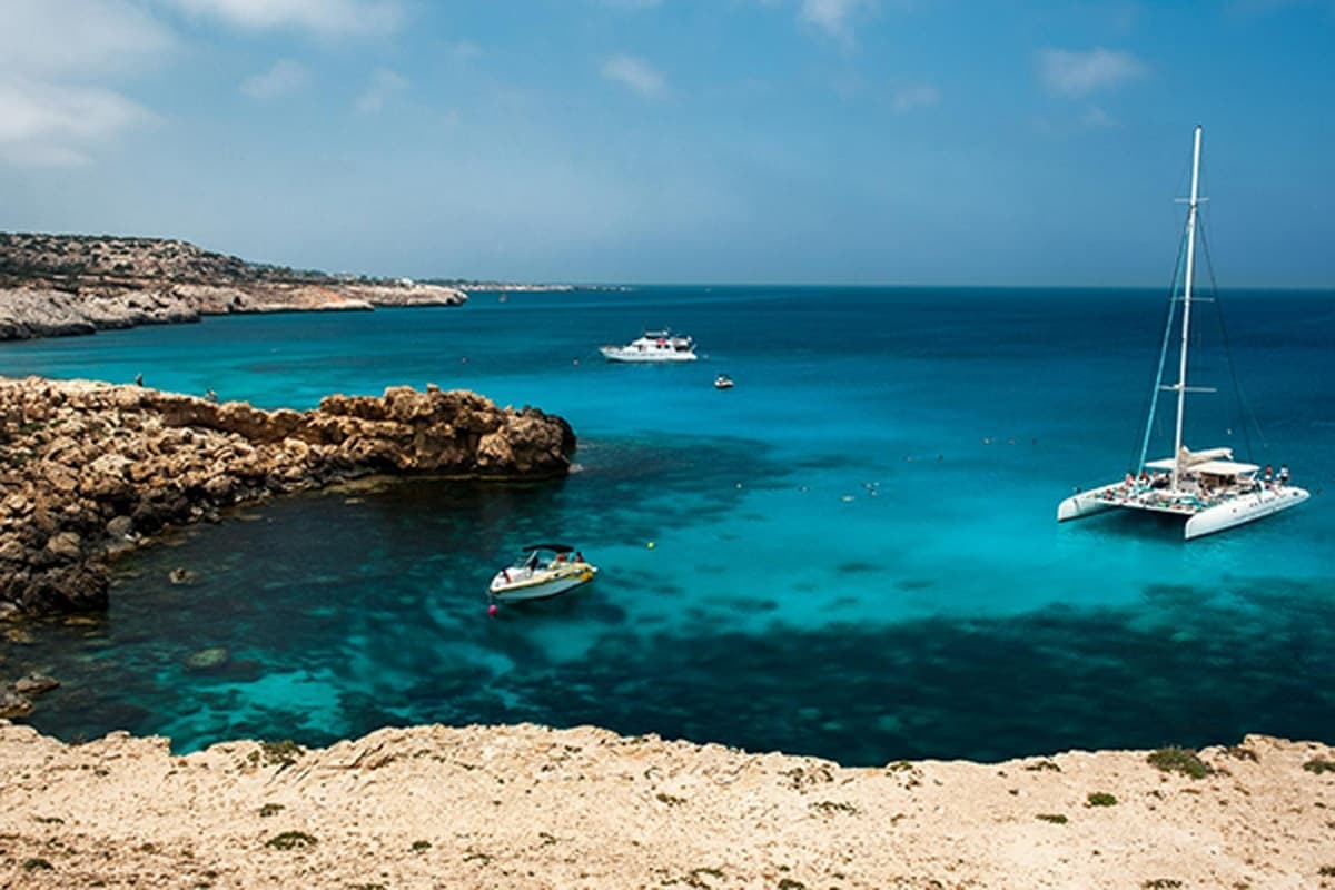 Partyboot an der Playa de Palma