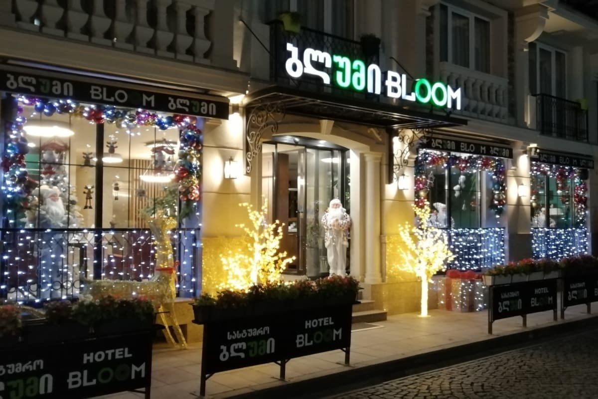 BATUMI IN GEORGIEN: DIE AUFREGENDE HAFENSTADT AM SCHWARZEN MEER